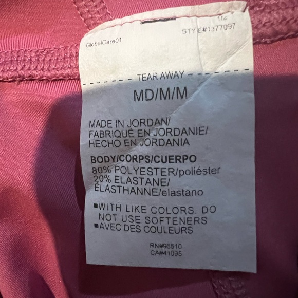 Under Armour women’s M bike shorts with pockets. NWT - Picture 5 of 5